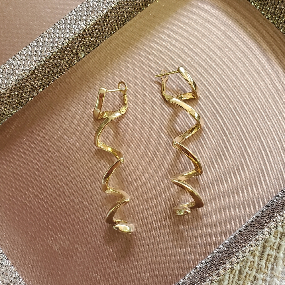 Vintage 14k Gold Zig Zag Spiral Earrings
